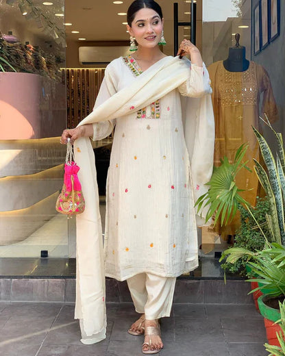 New Exclusive Check this our beautiful dresses collection